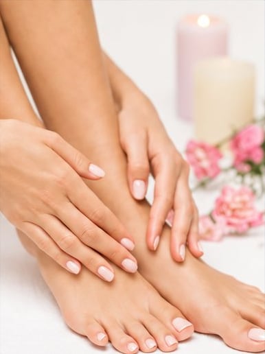 Photos de soins des mains et des pieds